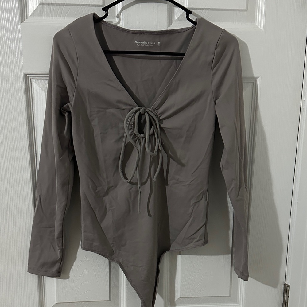 Abercrombie Taupe Tie-Front V-Neck Long Sleeve Bodysuit